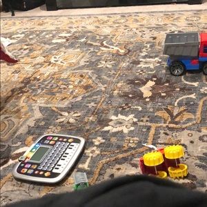 Meet your Posher, Farooq